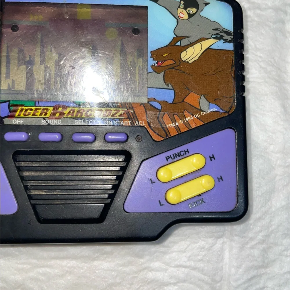 Tiger Electronics Tiger Barcodzz The Adventure Of Batman & Robin - TESTED WORKS